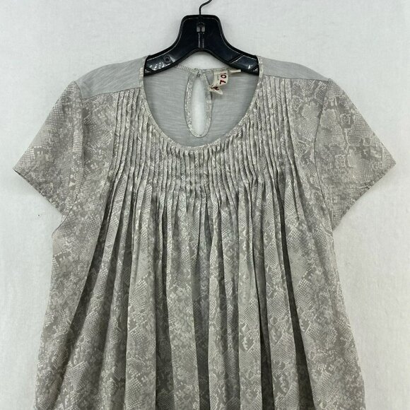 Anthropologie Dolan Blouse Women's Sz M Gray Snake Print Pleated Keyhole Back - Picture 6 of 13